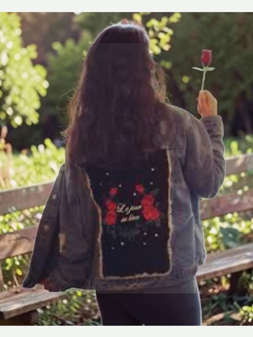 Floral l’Amour Rose 🌹
Embroidered Distressed
Denim Jacket S-M Boho Festival - Picture 1 of 15